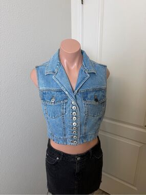 VTG Breaker Jeans Cropped Light Blue Denim Vest Button-Front Top Sz S